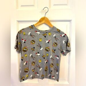 Full print, Looney Tunes, crop gray shirt, size medium